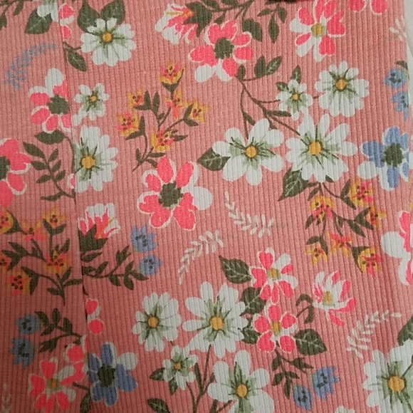 Daisy Fuentes Girls Set - Picture 10 of 16